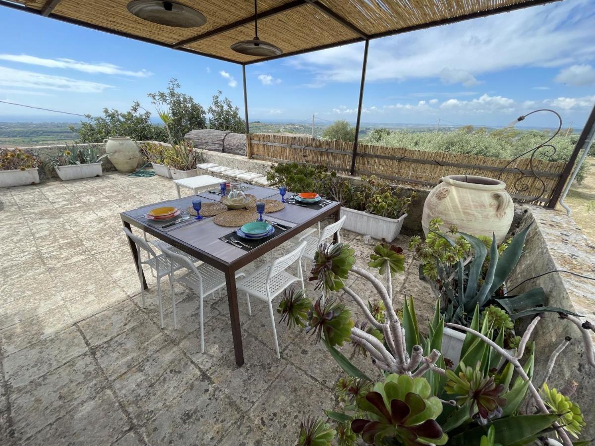 Il Dammuso Di Noto - Villa Con Piscina Privata Avola Exterior photo