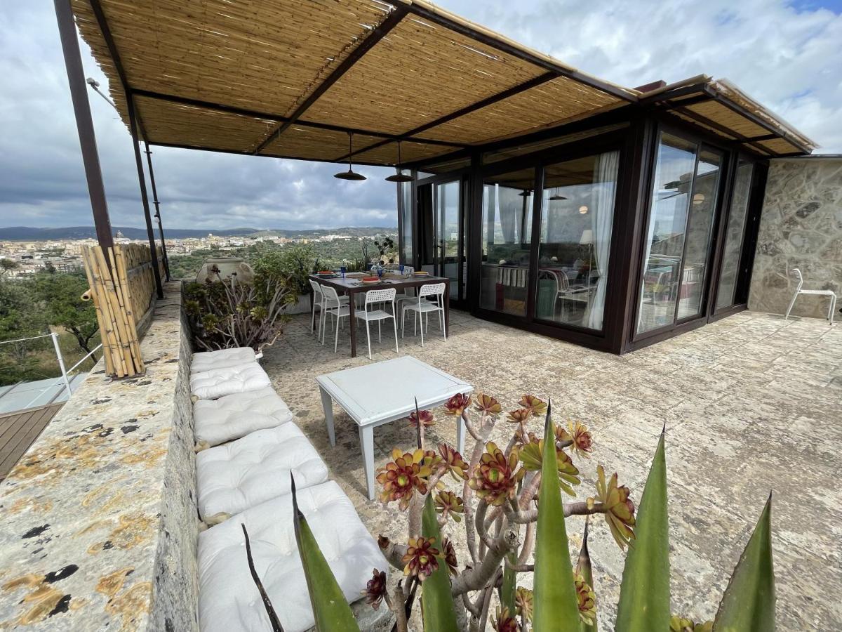 Il Dammuso Di Noto - Villa Con Piscina Privata Avola Exterior photo